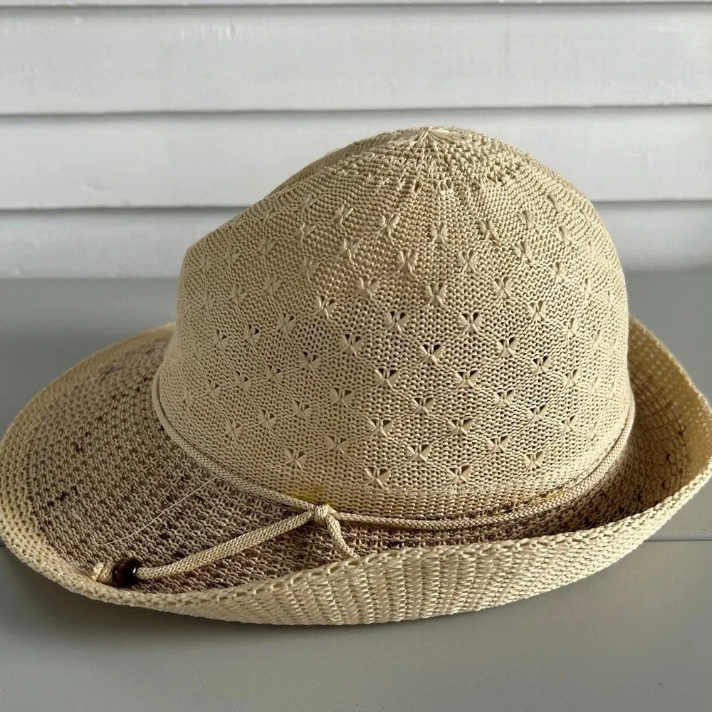 Women's Knit Hat